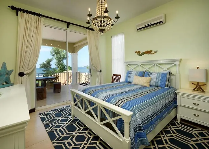 Villa Beachfront - 7-br Villa, Private Cook Included - Casa Royal Potrero (Guanacaste)