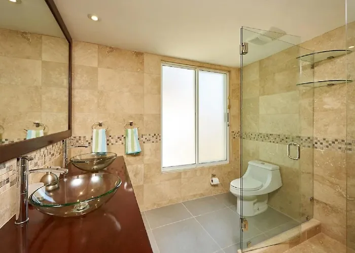 Beachfront - 7-br Villa, Private Cook Included - Casa Royal Villa Potrero (Guanacaste)