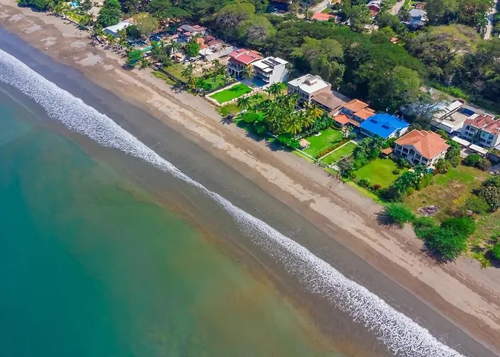 Beachfront - 7-br Villa, Private Cook Included - Casa Royal Villa Potrero (Guanacaste)